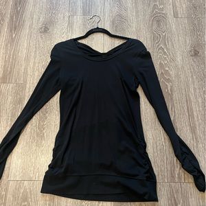 lululemon Ruched Long Sleeve Twist Back
